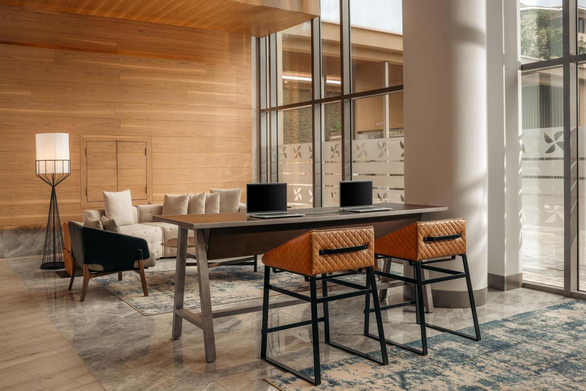 Four Points By Sheraton كامبالا المظهر الخارجي الصورة