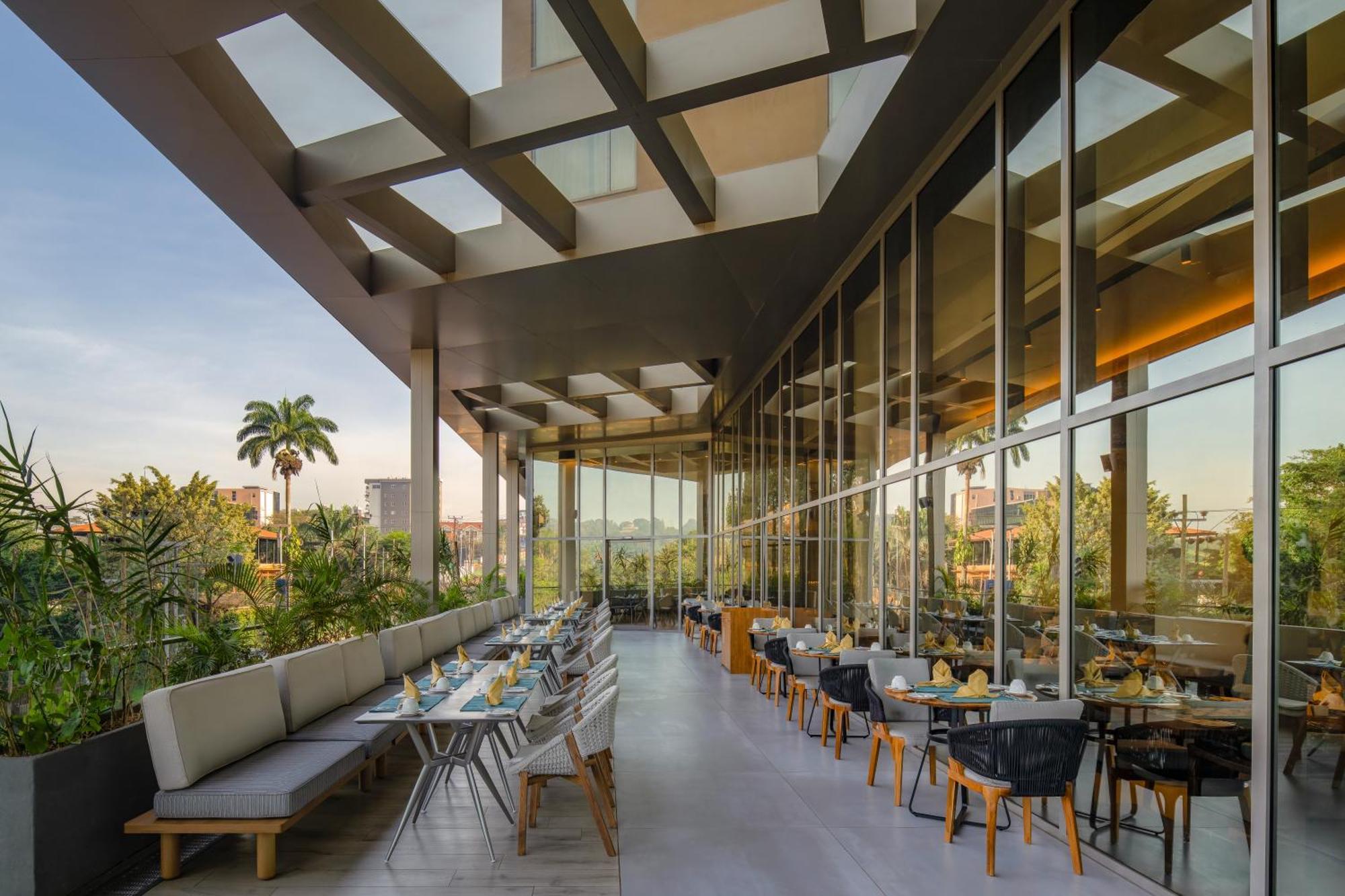 Four Points By Sheraton كامبالا المظهر الخارجي الصورة