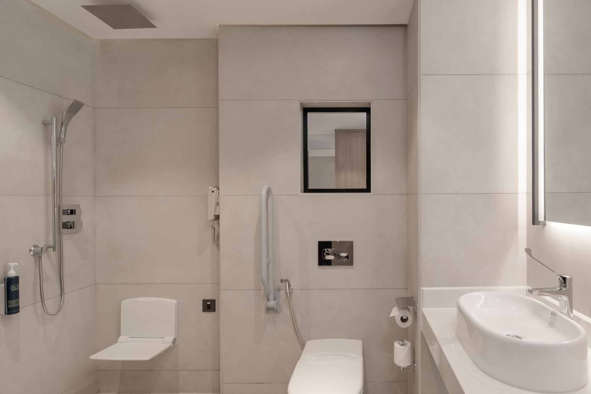 Four Points By Sheraton كامبالا المظهر الخارجي الصورة